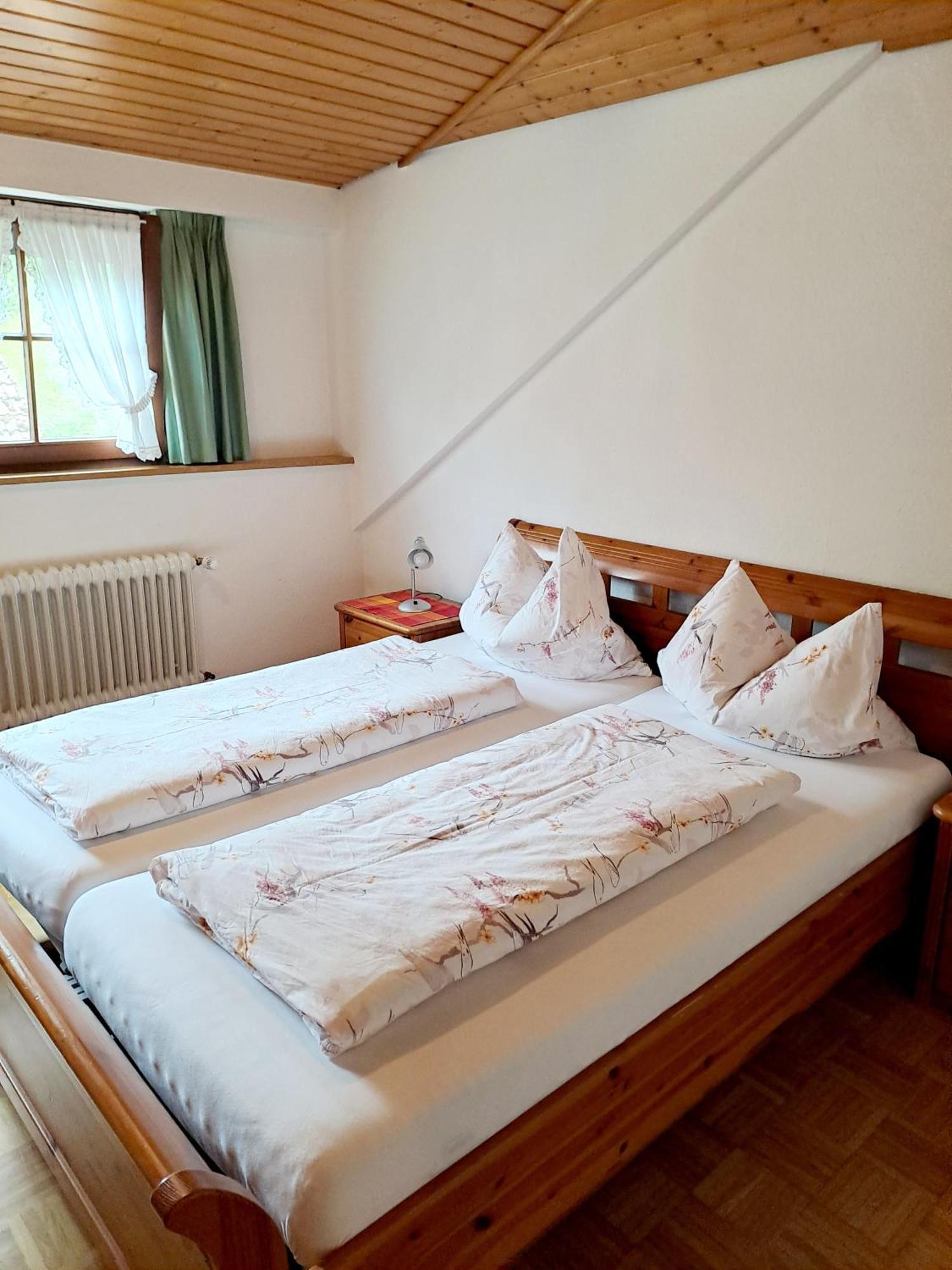 Pension Schlossbergblick Simonswald Bagian luar foto